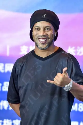 以其敏捷的